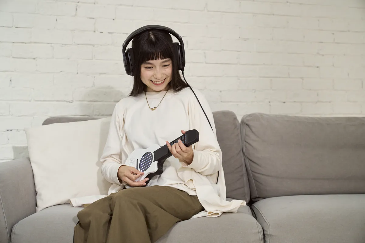 ヘッドフォンで楽しむ